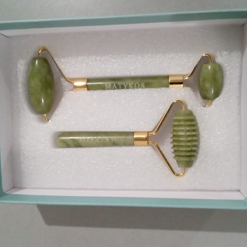 Matykos face and body jade massage set